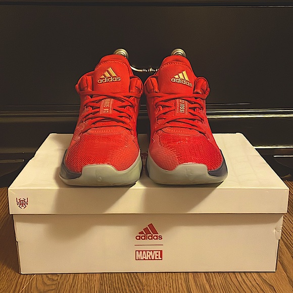 Adidas Donovan Mitchell issue 2 ‘journey’ Spider-Man basketball shoes - Picture 1 of 6